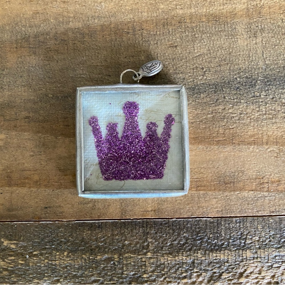 Jewel Kade Crown Glitter Charm. “The Queen”